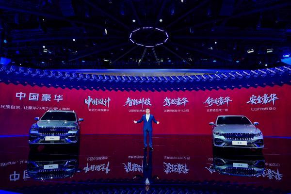 中国星全新东方曜系列成都车展首次亮相，刷新燃油车豪华新标准