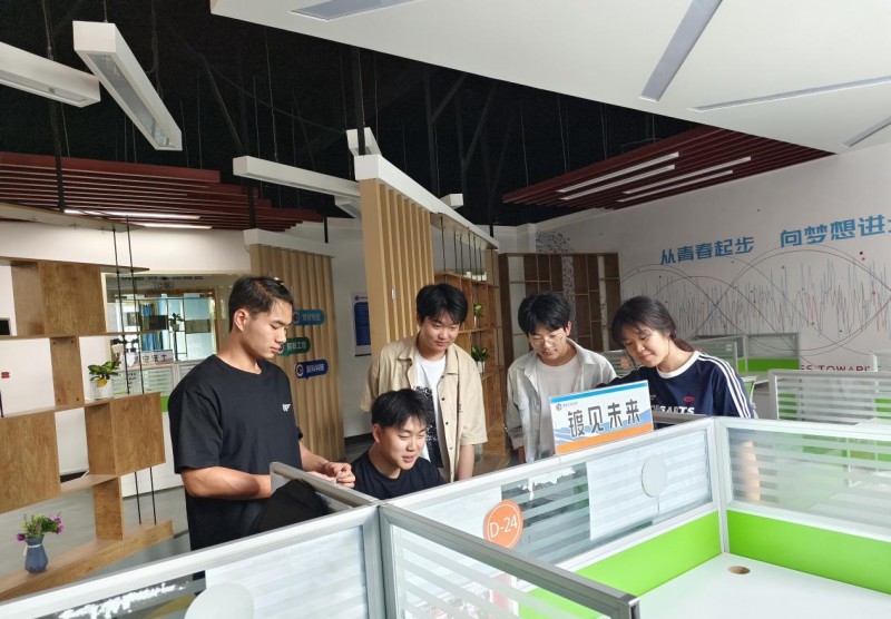以青春智慧，破中小微工厂数字化转型之局