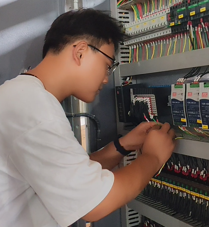 以青春智慧，破中小微工厂数字化转型之局