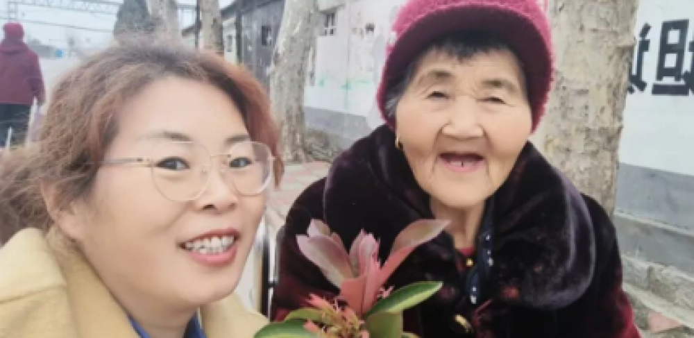 49岁退休，照顾失智母亲和叛逆孩子，方子文化让我成长